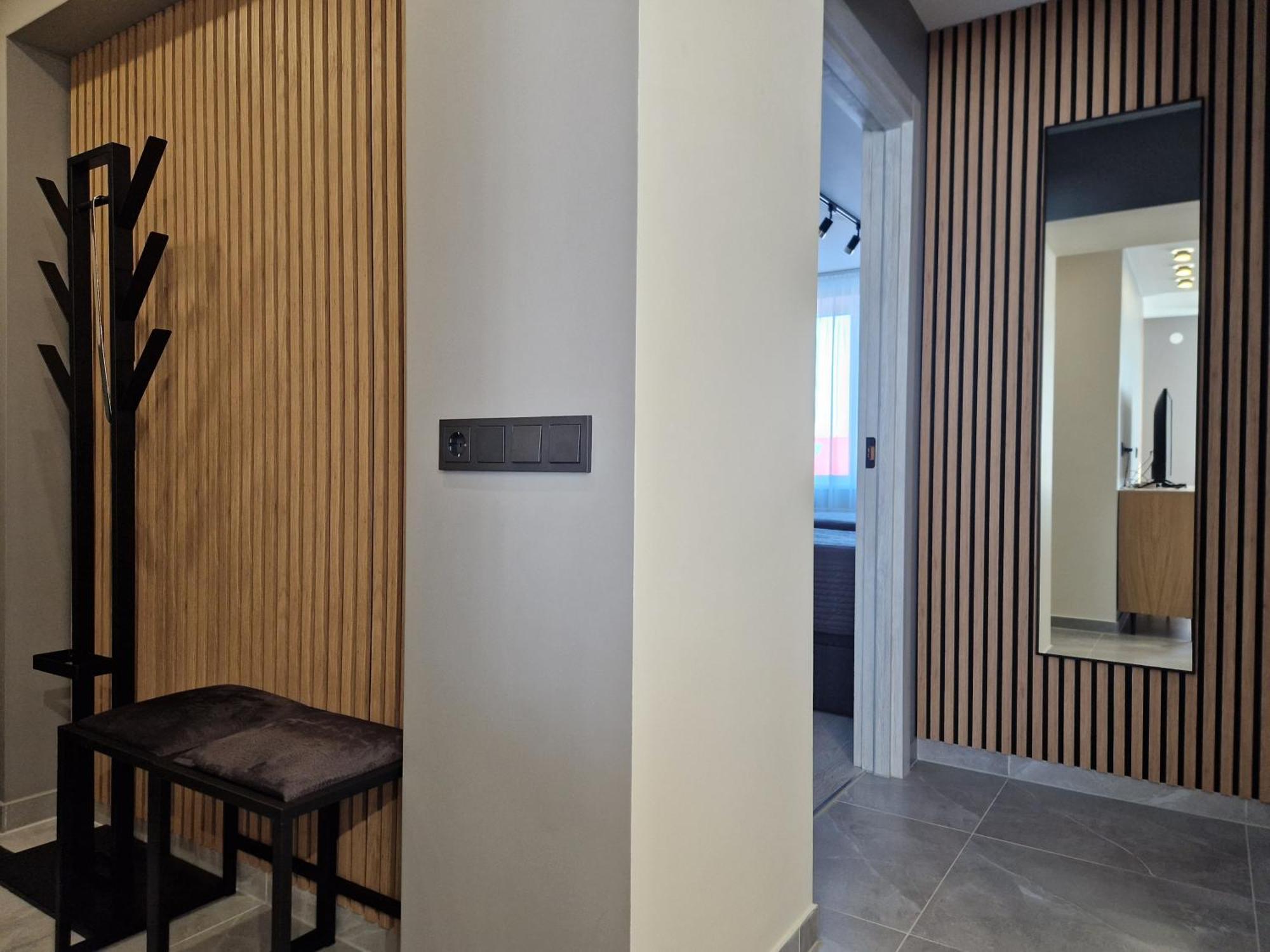 Vin Service Atbrivosanas Alley 119 เรเซกเน ภายนอก รูปภาพ